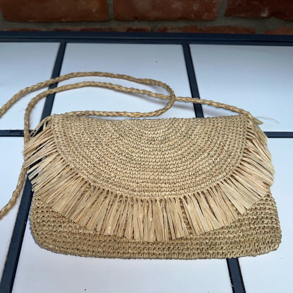 Mar Y SOL Handbags - NWOT Mar Y Sol Tanya Raffia Straw Crossbody Bag Clutch